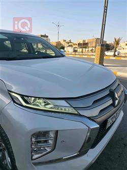 ميتسوبيشي باجيرو سبورت